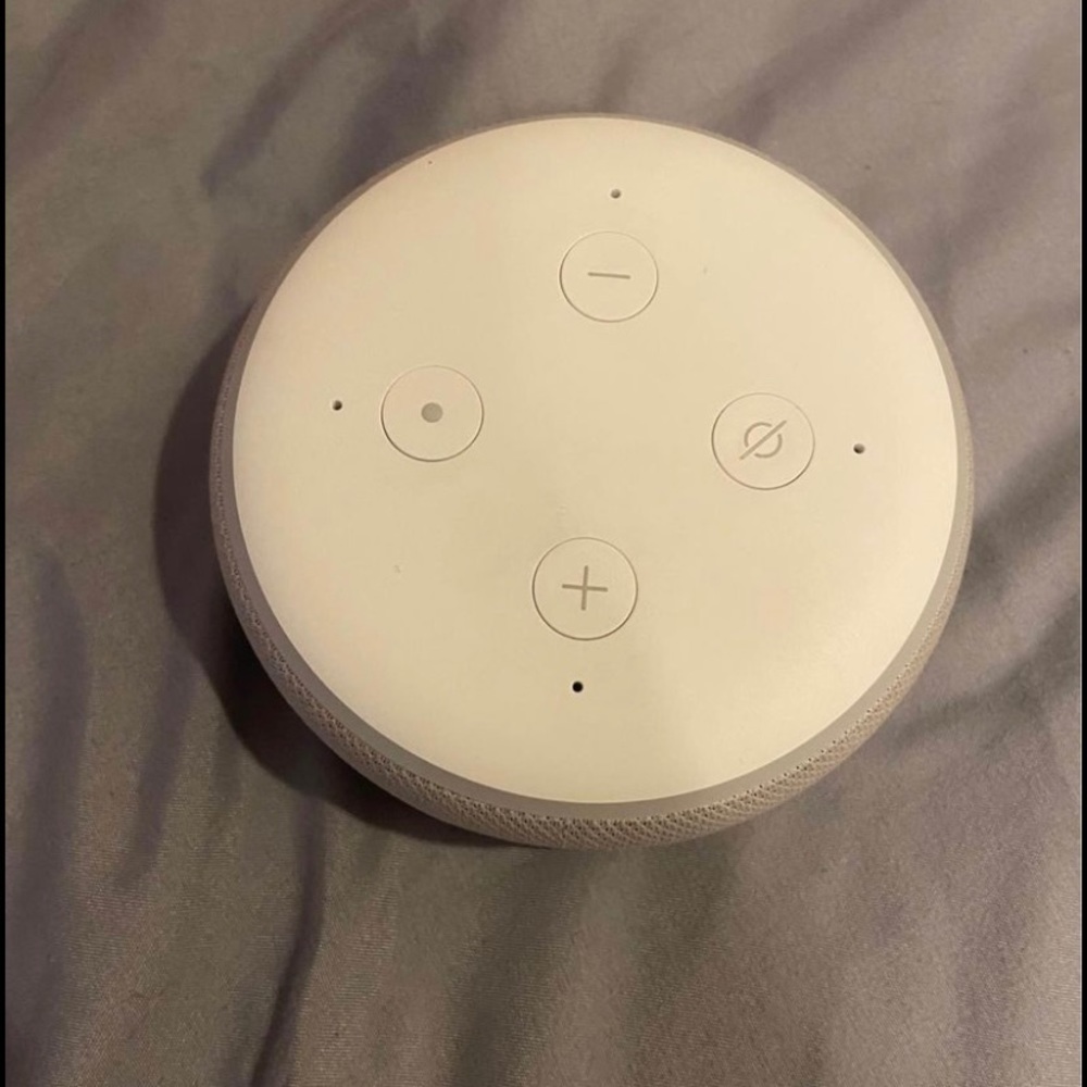 Amazon Alexa - Picture 3 of 7